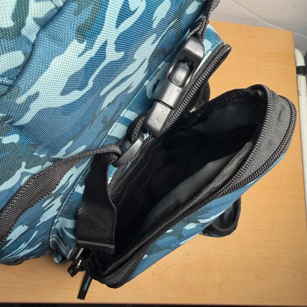 Innova Disc Golf Backpack Blue Camo HeroPack Padded Straps Bag